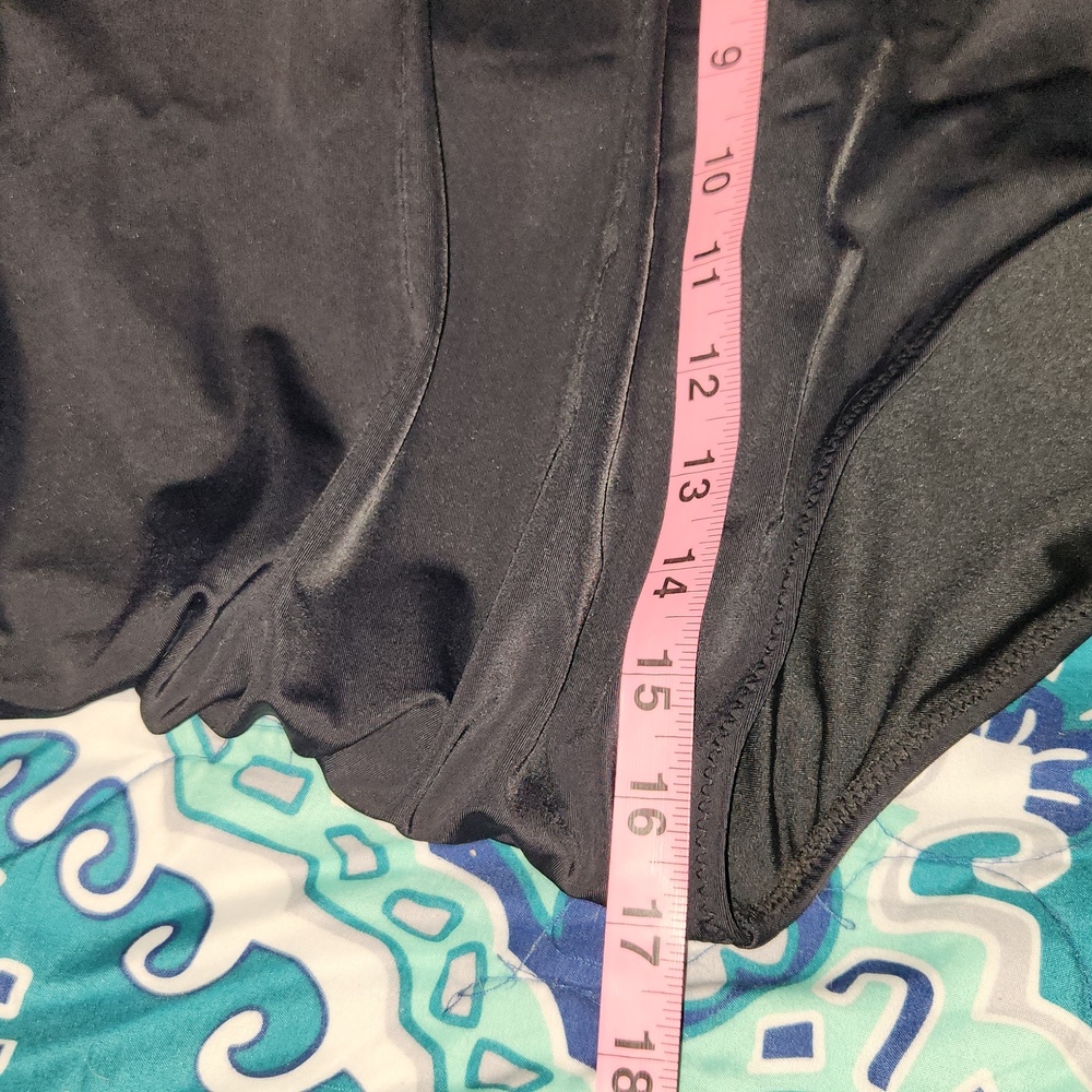 One Piece Rouched Swimsuit - Picture 6 of 8